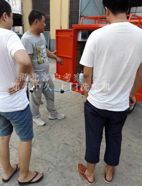 湖北青年订购开启上门洗车创业