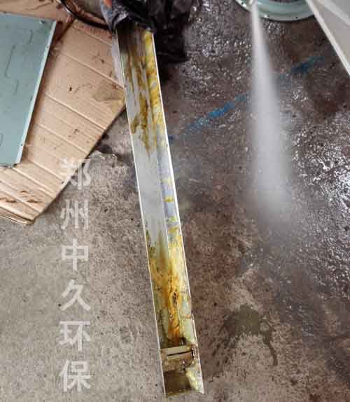 高温蒸汽清洗机清洗重油污视频